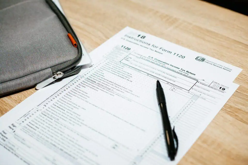 tax documents freelancers in Germany must fill out when paying taxes